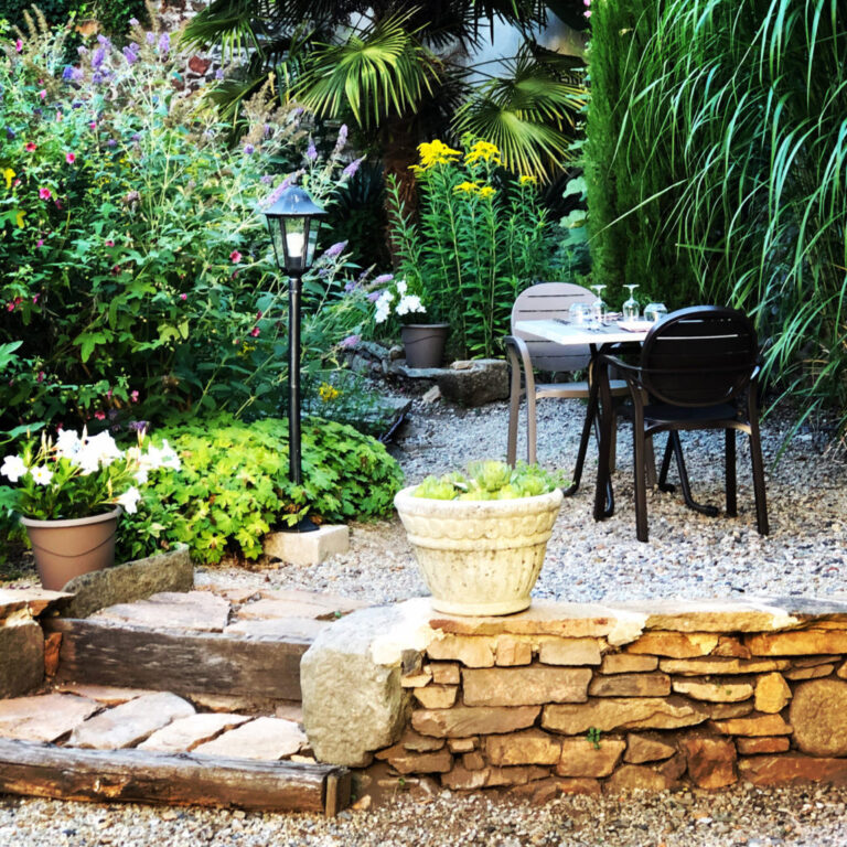 jardin carre 2018 1024x1024 1 768x768