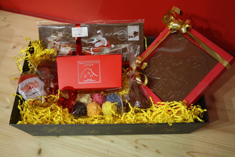 artisan chocolatier Ghislain Domecq Orteig a Laruns artisans gourmands pyrenees atlantiques 768x512