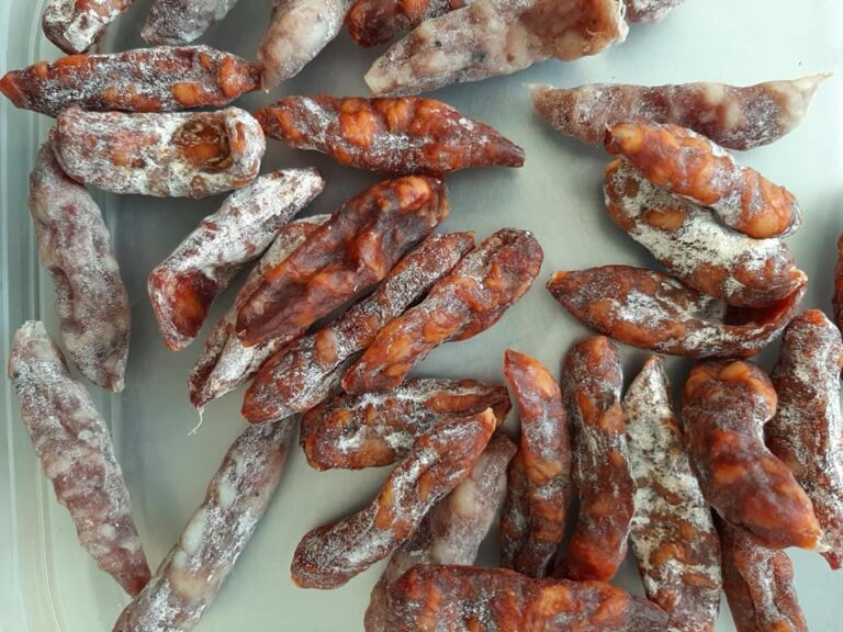 charcuterie millet artisans gourmands pyrenees atlantiques 768x576