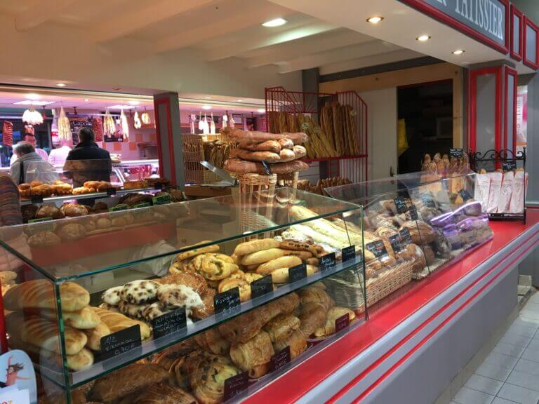 langelus artisans gourmands halles notre dame poitiers 768x576