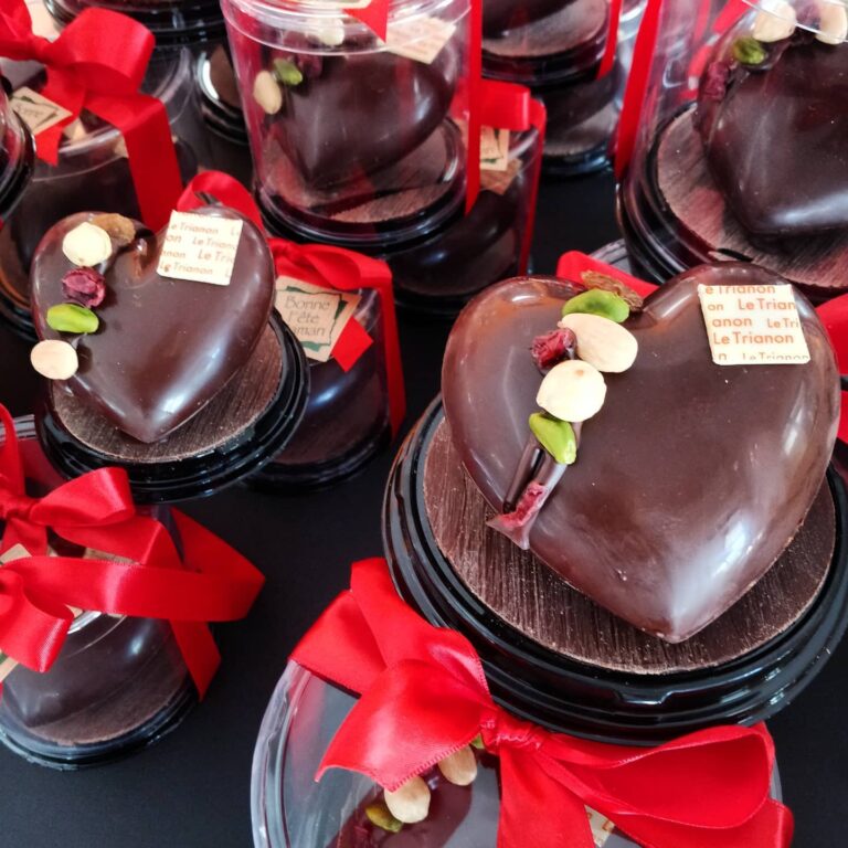 le trianon patisseries chocolats poitiers artisans gourmands 768x768