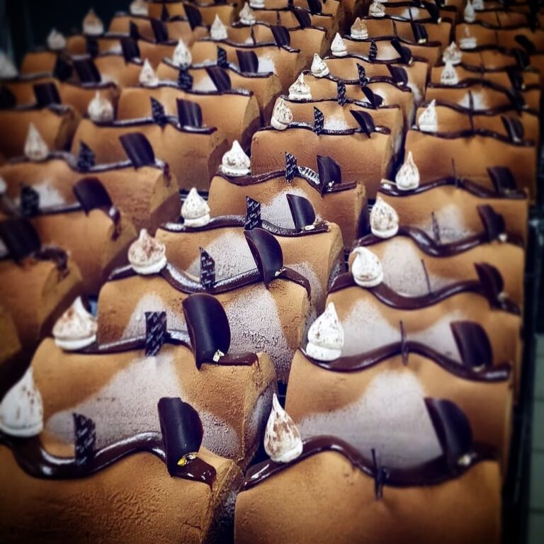 le trianon patisseries poitiers artisans gourmands 768x768