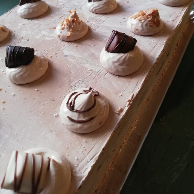 les delices de celine biscuiterie epicerie fine artisans gourmands pyrenees atlantiques 768x768