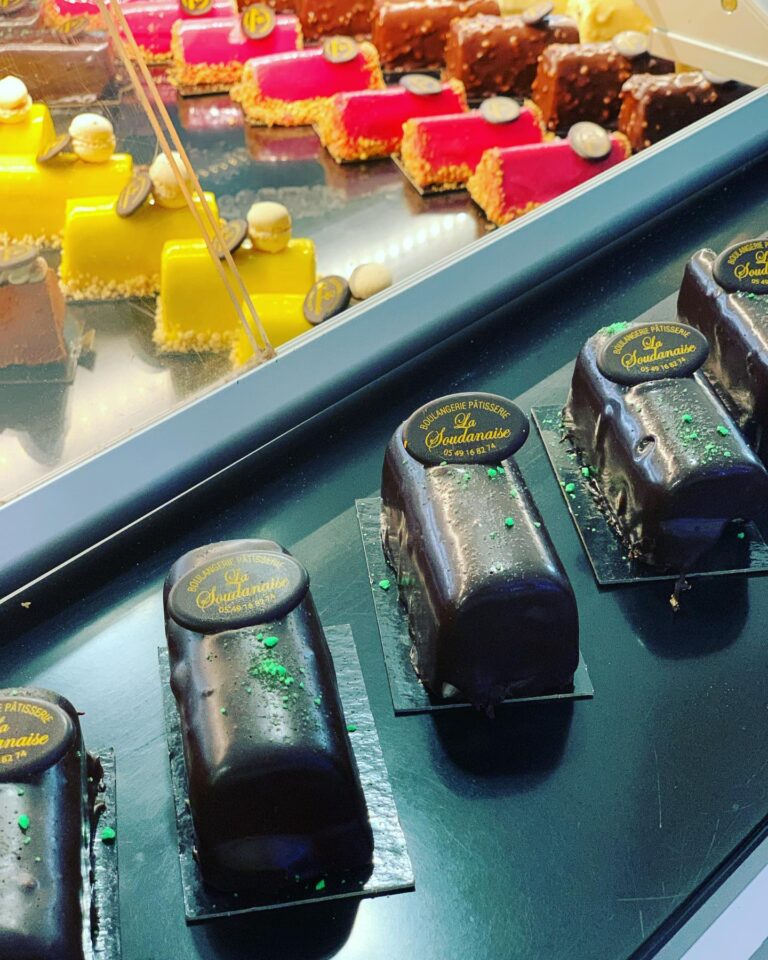 patisseries boulangerie la soudanaise artisans gourmands deux sevres 768x960