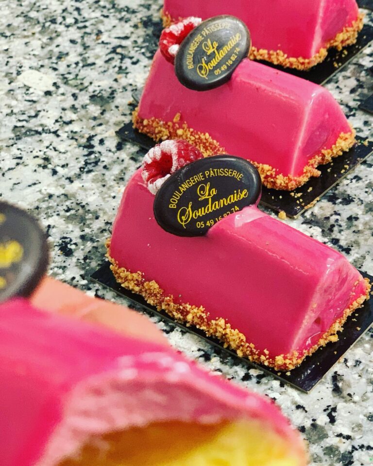 patisseries framboise boulangerie la soudanaise artisans gourmands deux sevres 768x959