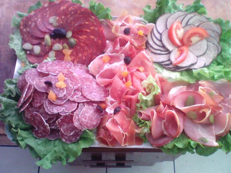 plateau traiteur au cochon gourmand artisans gourmands vienne 768x576