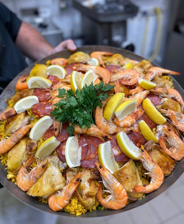 198540397 4749650205052118 2872404800202287707 n 768x937