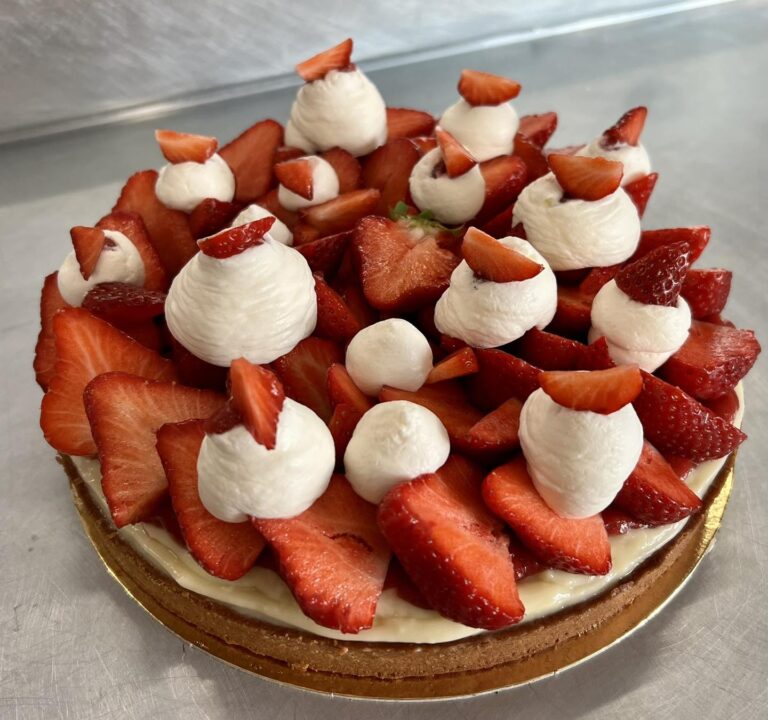 347103020 9592230477483562 5078961694363485122 n 768x720