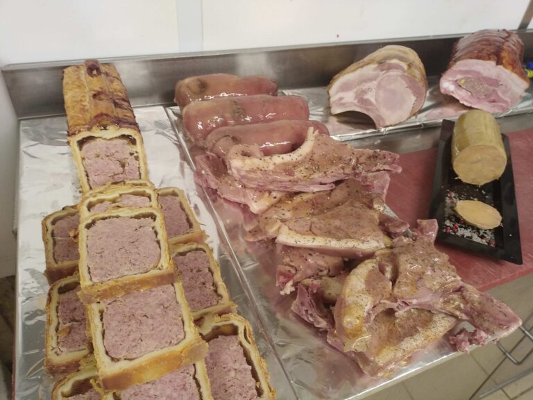 438774123 961849269275975 6471817590259477387 n 768x576