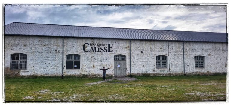 441027894 965164602281221 2634705472438582118 n 768x355